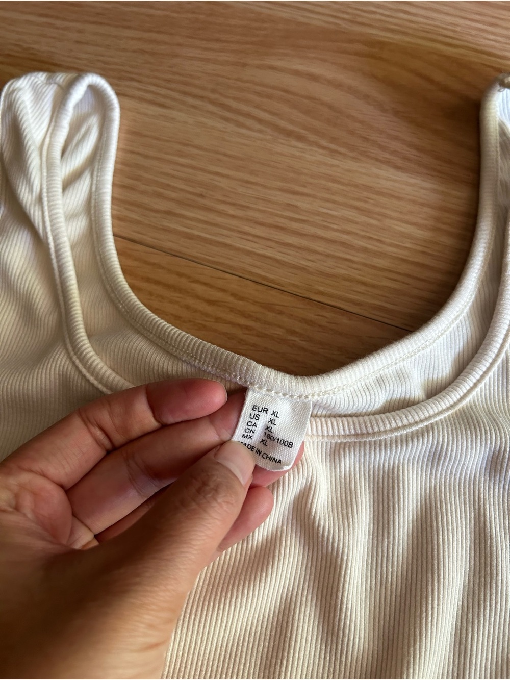 Light Yellow Light Ribbed Cropped Tank XL - Picture 2 of 6